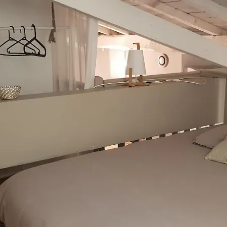 Feriehus Charming Small Quiet House For 2 To 4 Pers *