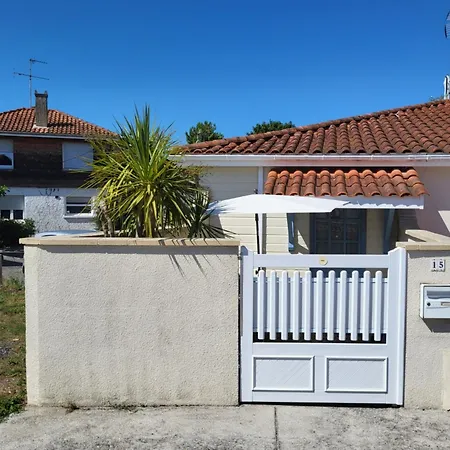 Charming Small Quiet House For 2 To 4 Pers ラ・テスト・ド・ビュシュ