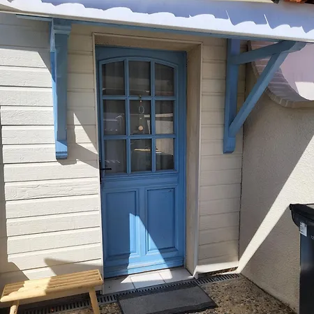 Charming Small Quiet House For 2 To 4 Pers