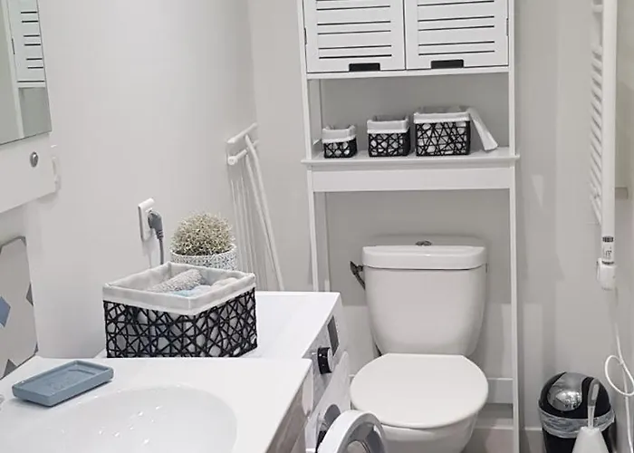 Charming Small Quiet House For 2 To 4 Pers Дом отдыха