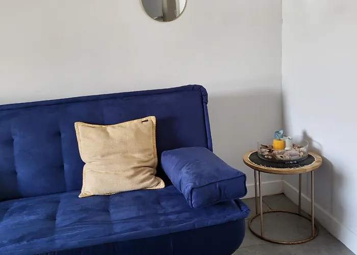 Charming Small Quiet House For 2 To 4 Pers Дом отдыха