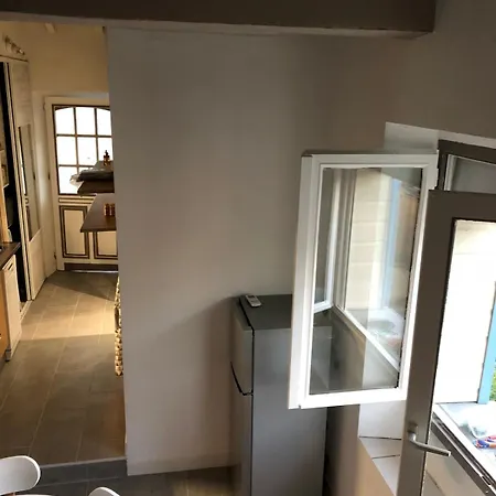 Charming Small Quiet House For 2 To 4 Pers 펜션 라테스트드뷔크