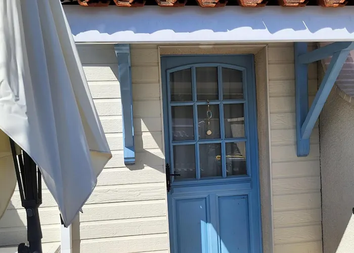 Charming Small Quiet House For 2 To 4 Pers Feriehus